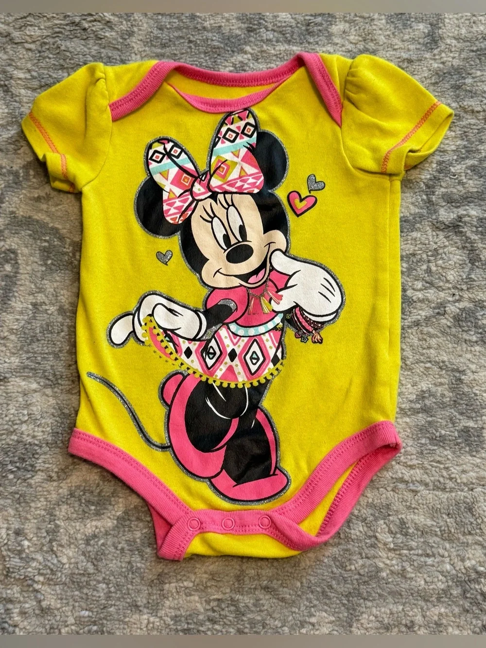 Disney Baby Minnie Mouse Bodysuit Set Newborn 0-3M 2 Pack Yellow Red Outfit